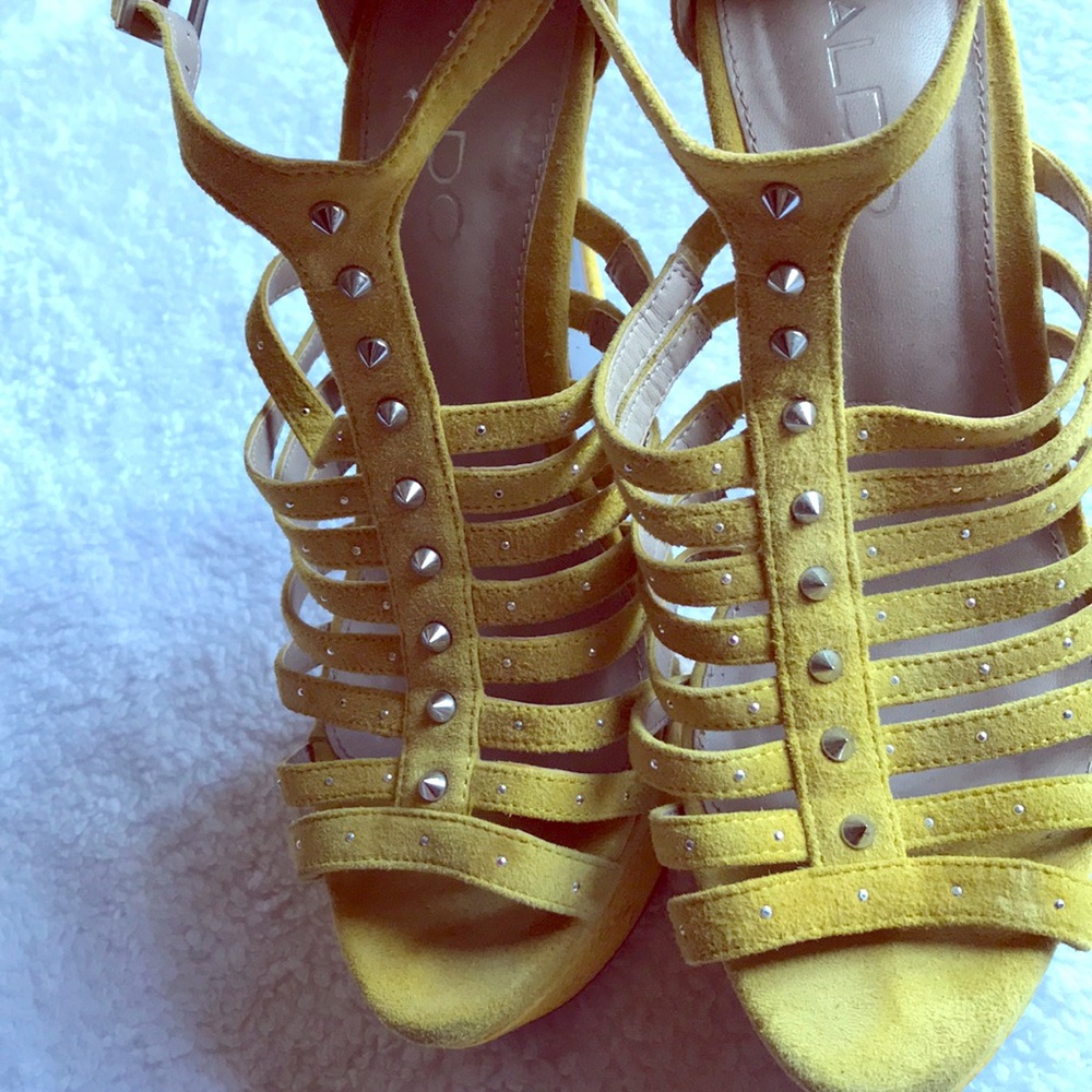Aldo Yellow Studded Heels - Picture 5 of 6